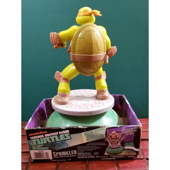Teenage Mutant Ninja Turtles Michelangelo Lawn Sprinkler Nickelodeon - Picture 3 of 5